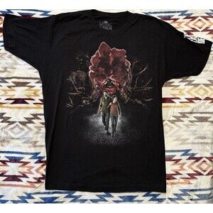 Halloween Horror Nights The Last of Us 2023 Universal Studios Shirt XL HHN 32